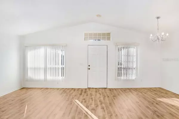 Valrico, FL 33594,517 ROYAL RIDGE ST