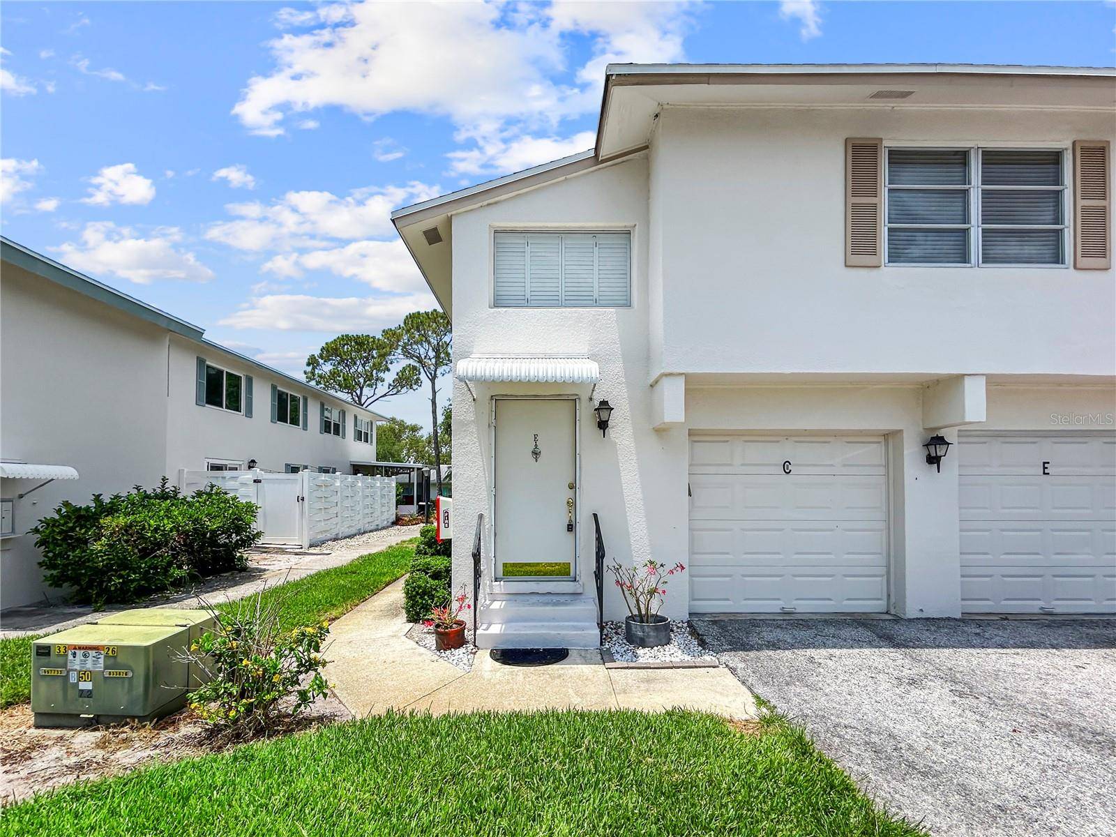 St Petersburg, FL 33711,3265 40TH WAY S #E