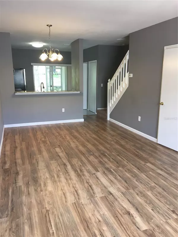 Brandon, FL 33510,2469 LAKE WOODBERRY CIR