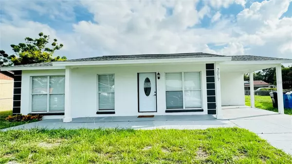 7017 SANDHURST DR, Tampa, FL 33619