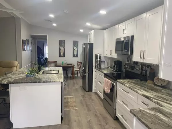 Oldsmar, FL 34677,417 DOLPHIN DR S