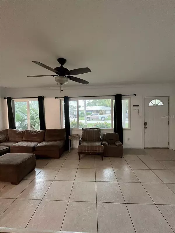 St Petersburg, FL 33710,5299 35TH AVE N