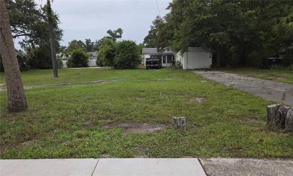 512 WOODLAWN ST, Clearwater, FL 33756