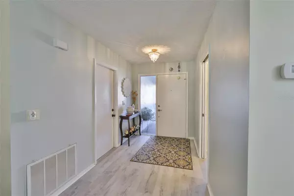Sun City Center, FL 33573,2510 LOCKSLEY ST #2510