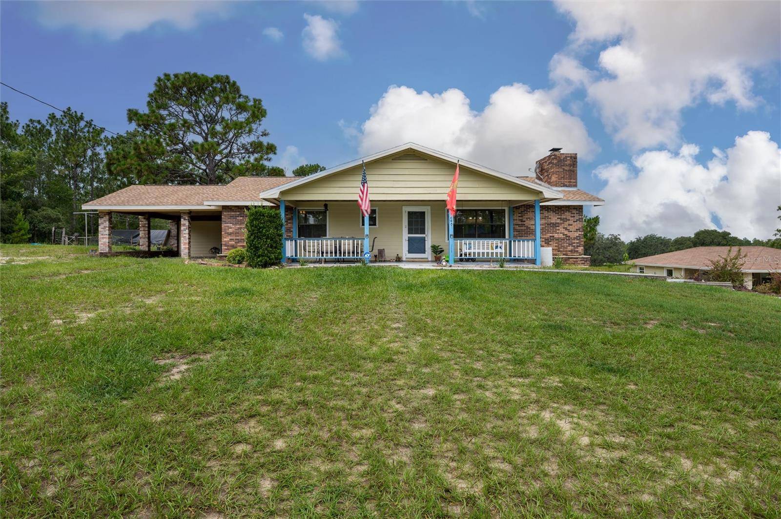 9660 N MATSONFORD AVE, Dunnellon, FL 34433
