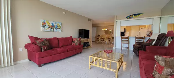 Dunedin, FL 34698,632 EDGEWATER DR #633