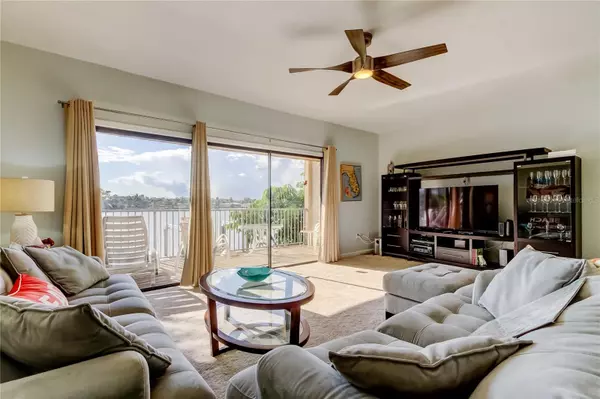 Treasure Island, FL 33706,135 92ND AVE #5