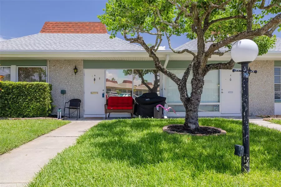 4357 TAHITIAN GARDENS CIR #B, Holiday, FL 34691