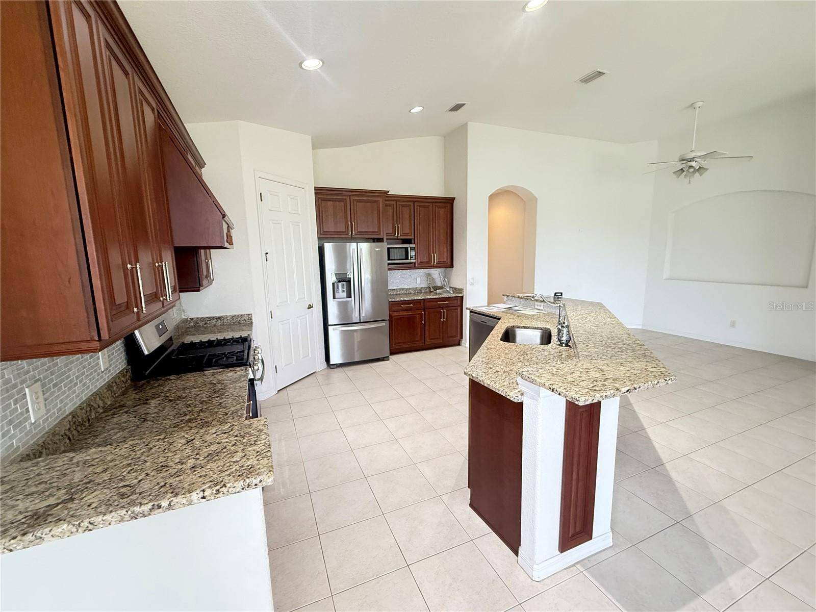 Sun City Center, FL 33573,1361 EMERALD DUNES