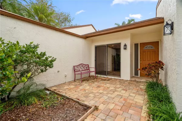 Clearwater, FL 33762,14774 FEATHER COVE RD