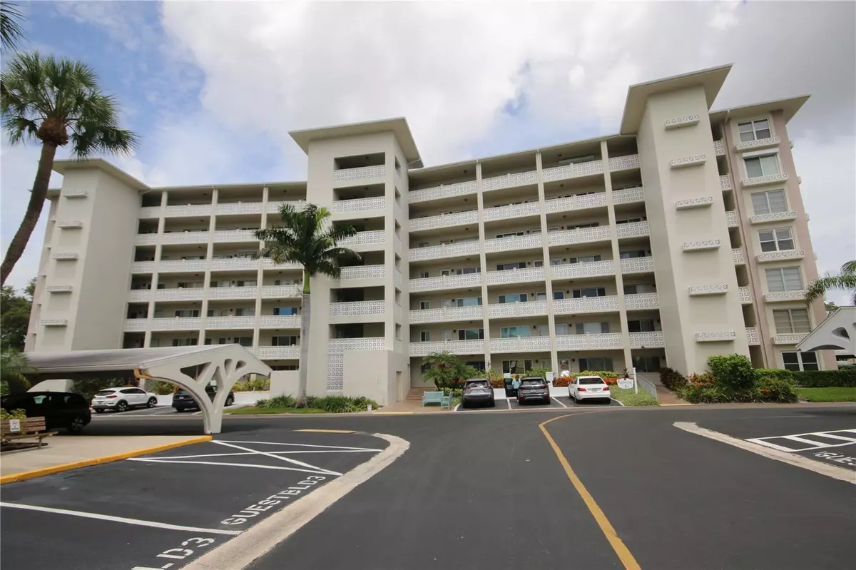 Clearwater, FL 33756,1235 S HIGHLAND AVE #5-209