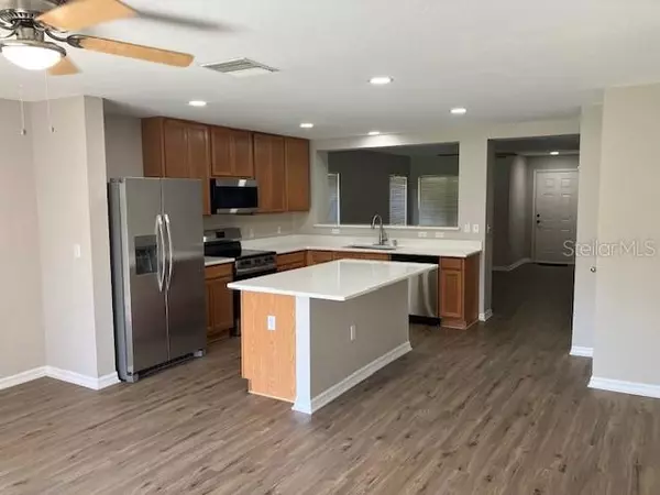 Riverview, FL 33578,6922 HAWTHORNE TRACE LN