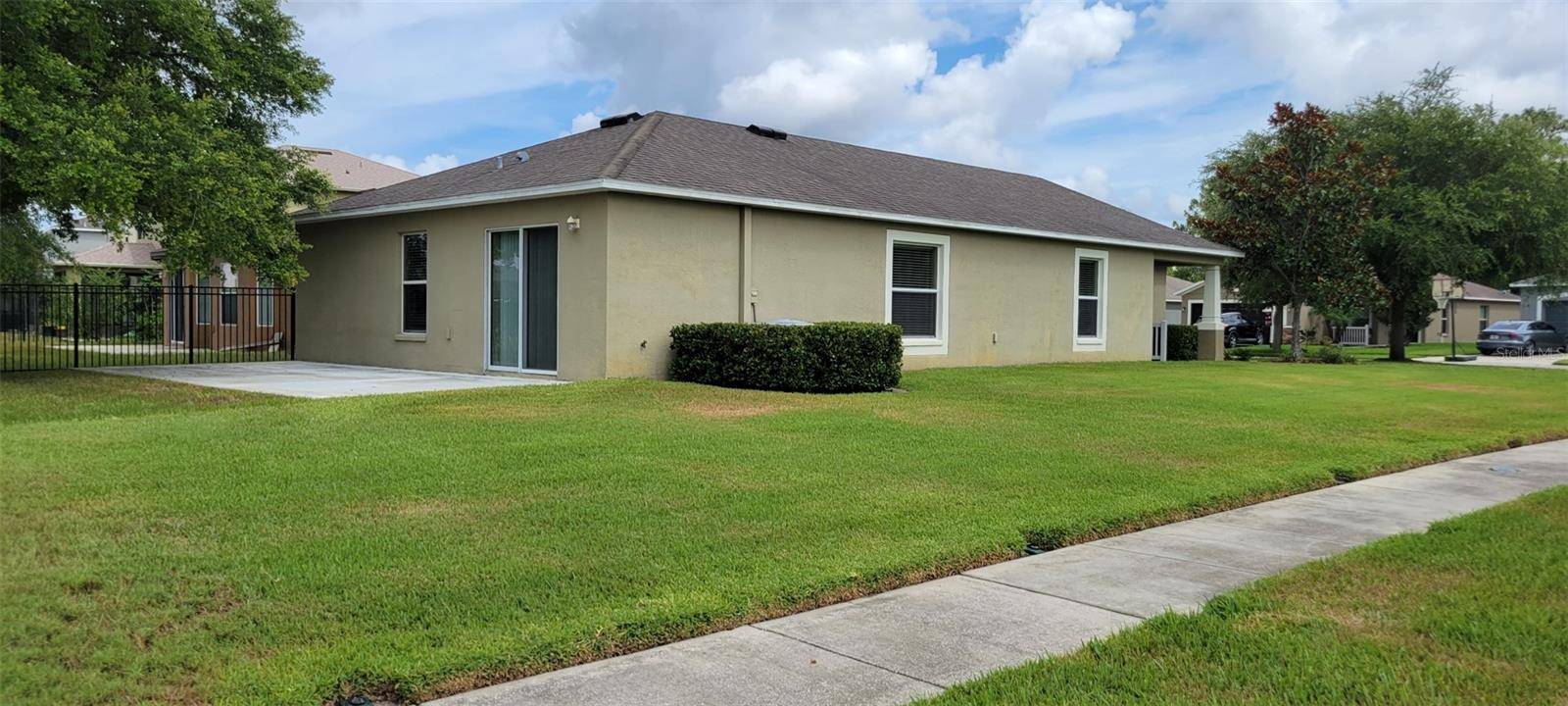 Wesley Chapel, FL 33543,4201 WARWICK HILLS DR