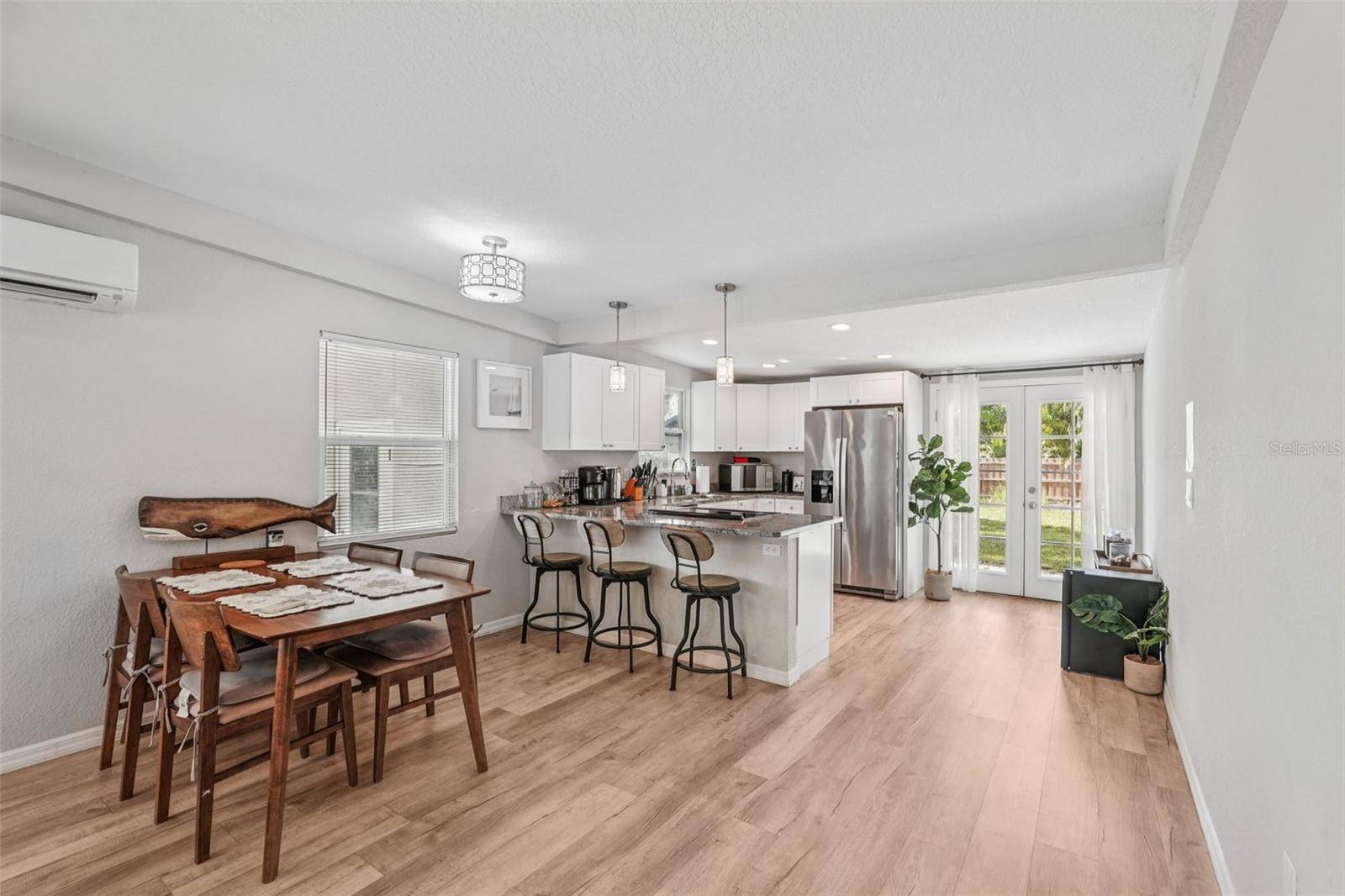 Sarasota, FL 34237,2340 NOVUS ST