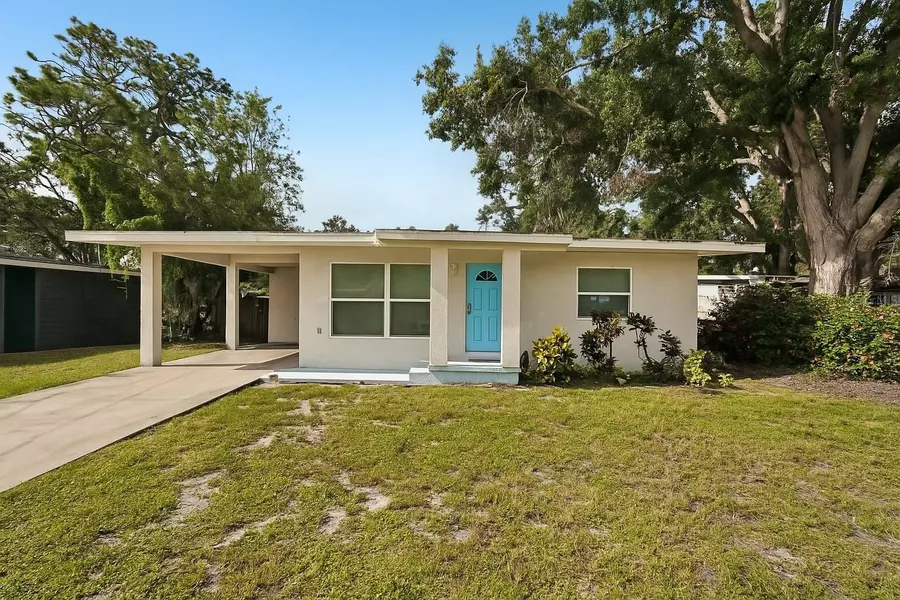 2340 NOVUS ST, Sarasota, FL 34237