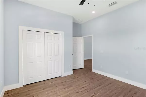 Pinellas Park, FL 33782,6175 109TH AVE N