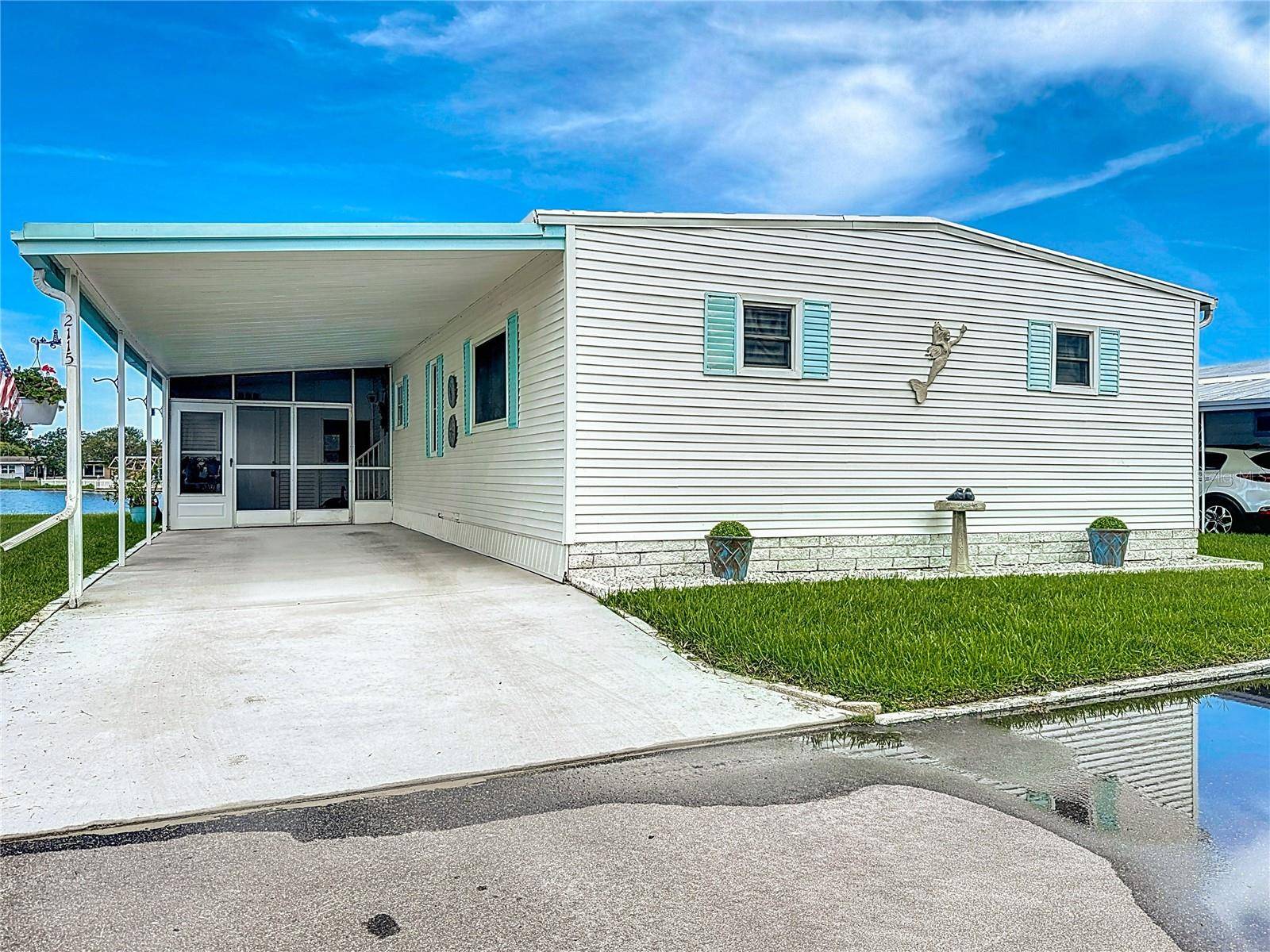 Holiday, FL 34691,2115 WATERVIEW DR
