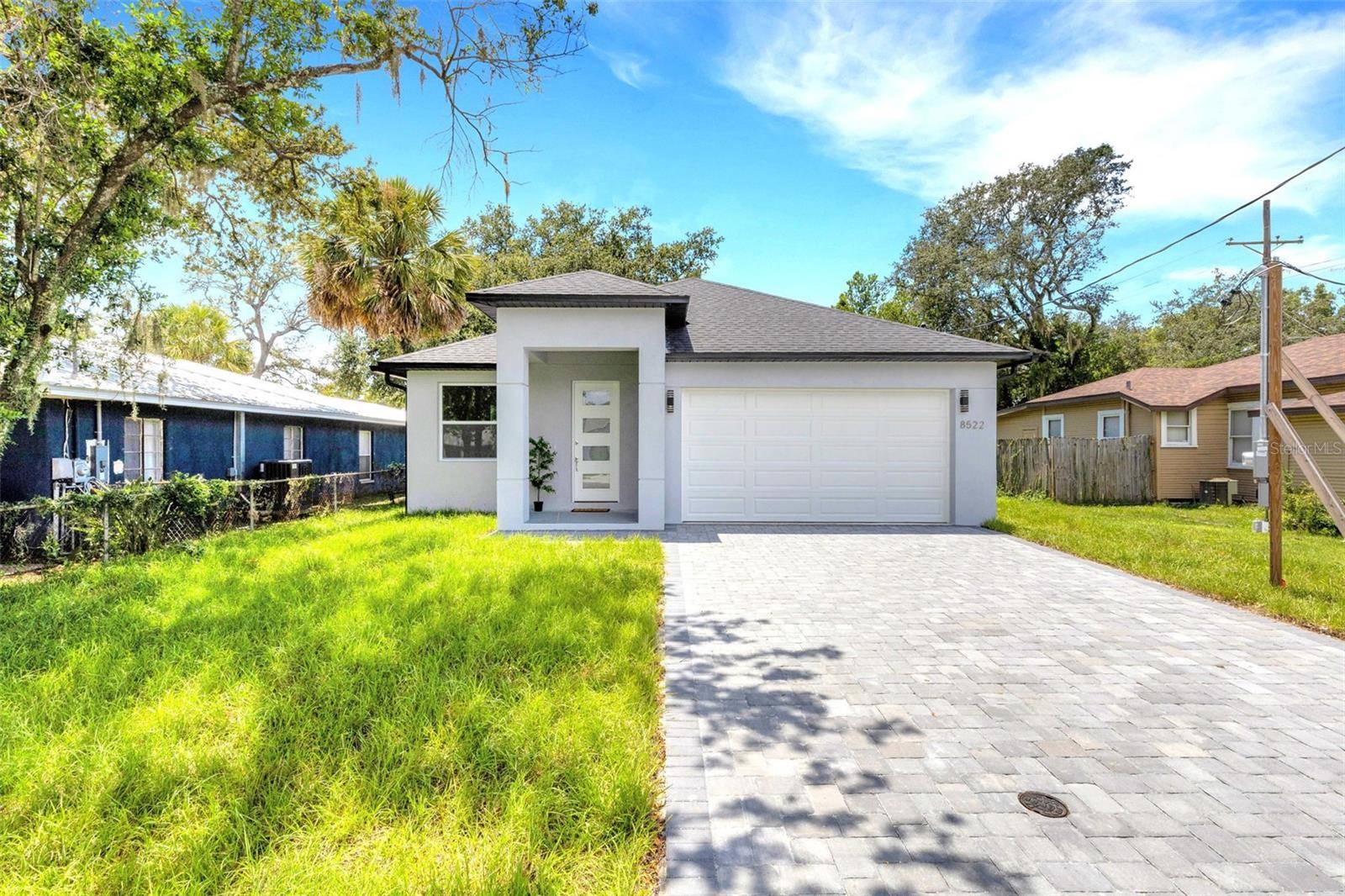 8522 N BOULEVARD, Tampa, FL 33604