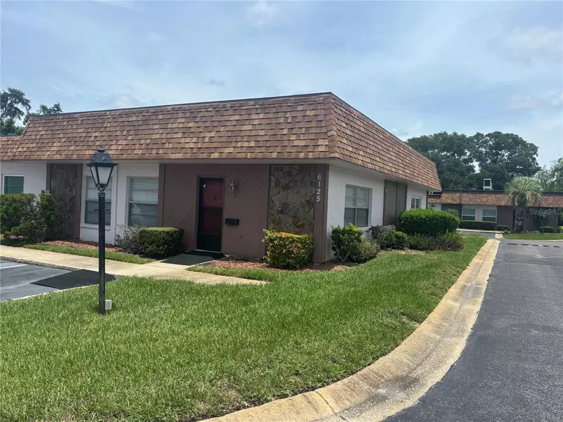 6125 CHESHAM DR #1, New Port Richey, FL 34653