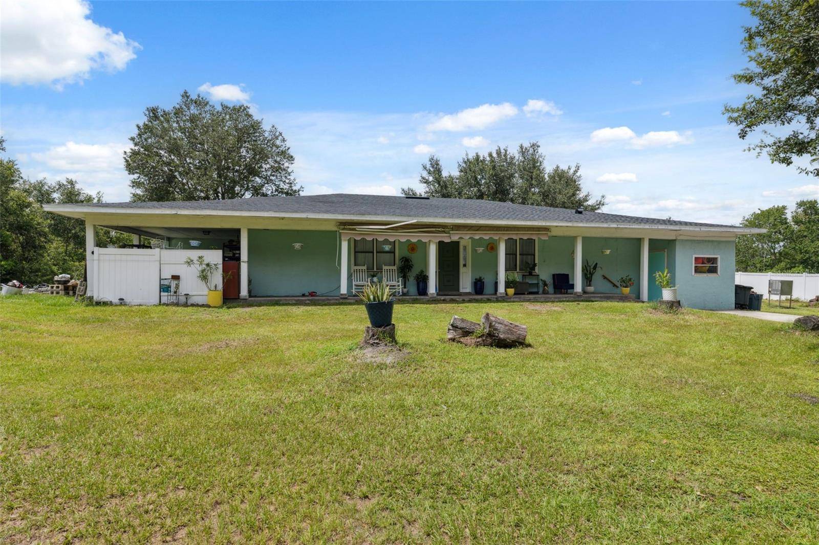 Wesley Chapel, FL 33543,4527 REDCOAT DR