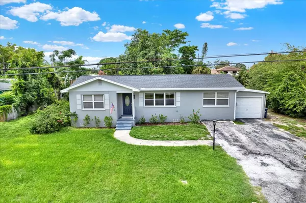 10711 SEMINOLE DR N, St Petersburg, FL 33708