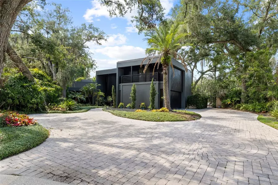410 MONTROSE AVE, Temple Terrace, FL 33617