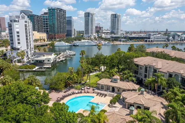 Tampa, FL 33602,705 MAINSAIL DR #705