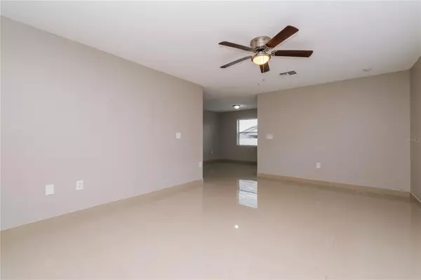 Port Richey, FL 34668,8437 NATIONAL DR