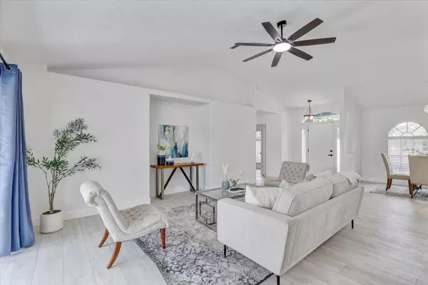 Palmetto, FL 34221,6403 64TH DR E