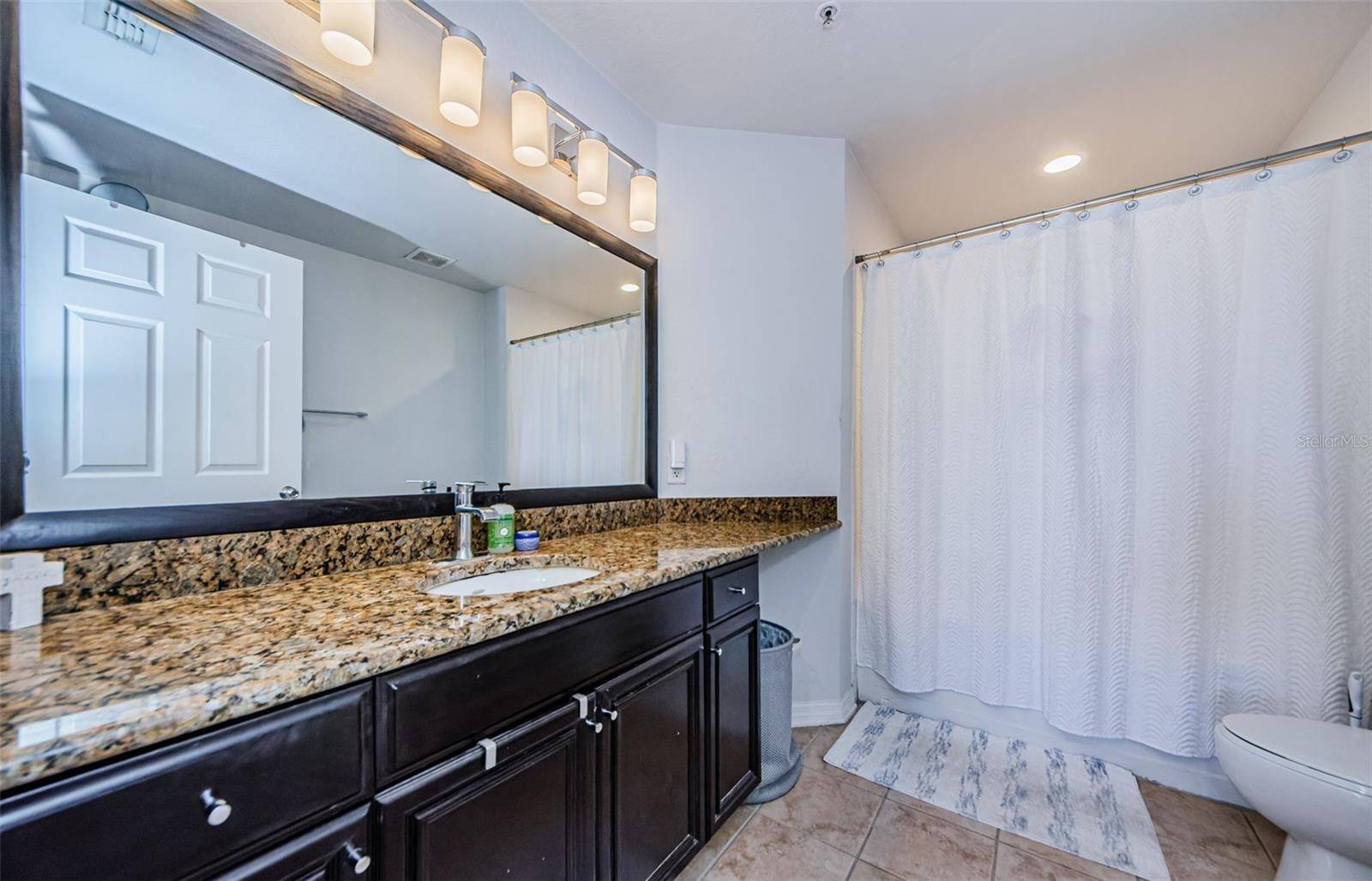 Tampa, FL 33602,700 S HARBOUR ISLAND BLVD #404