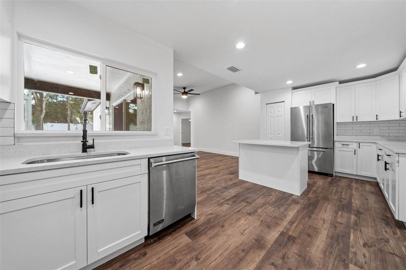 Riverview, FL 33569,12335 YELLOW ROSE CIR