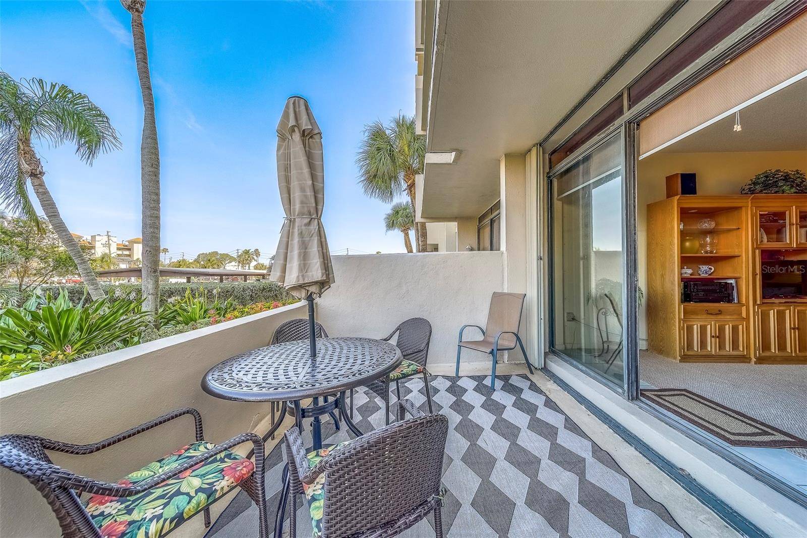 Clearwater Beach, FL 33767,400 ISLAND WAY #104