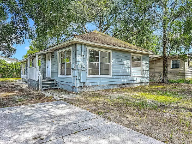 8614 N ORANGEVIEW AVE, Tampa, FL 33617