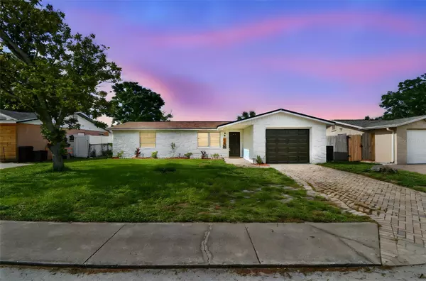 7020 IVANHOE DR, Port Richey, FL 34668