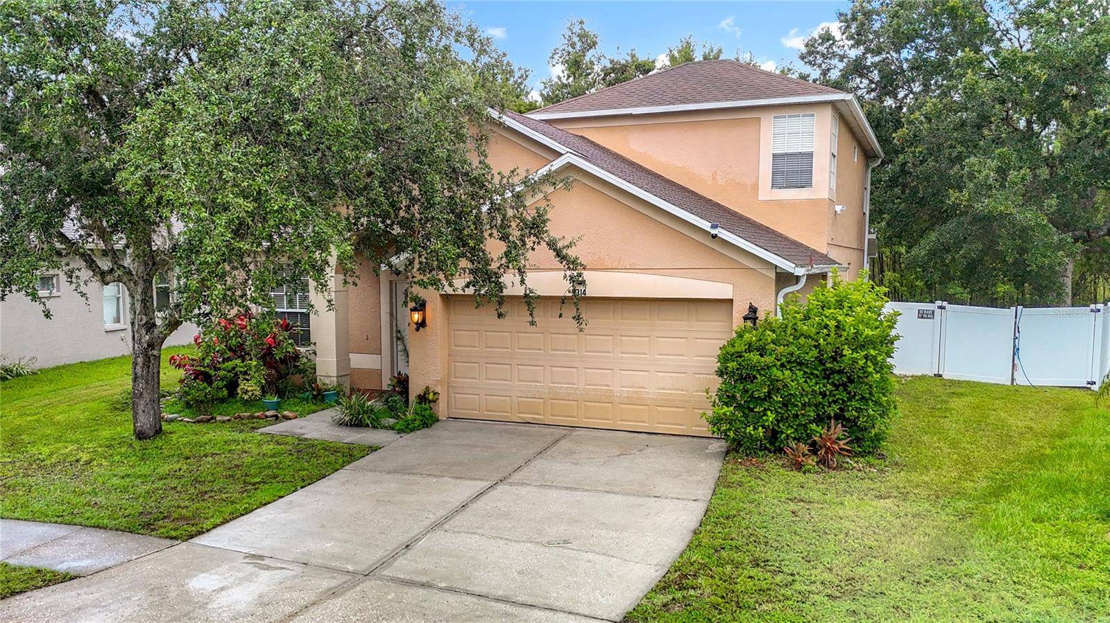 Land O Lakes, FL 34638,9314 BLACK THORN LOOP