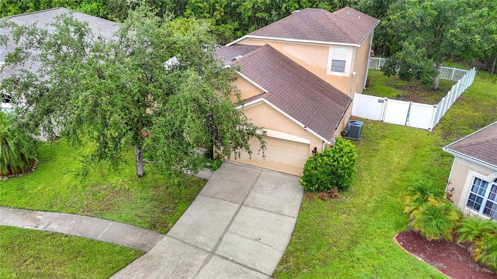 Land O Lakes, FL 34638,9314 BLACK THORN LOOP