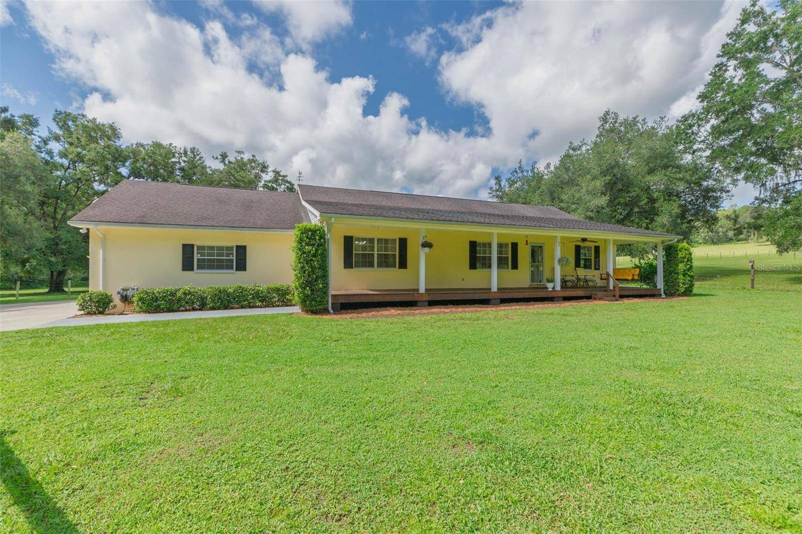 Dade City, FL 33523,17380 SWEETWATER RD