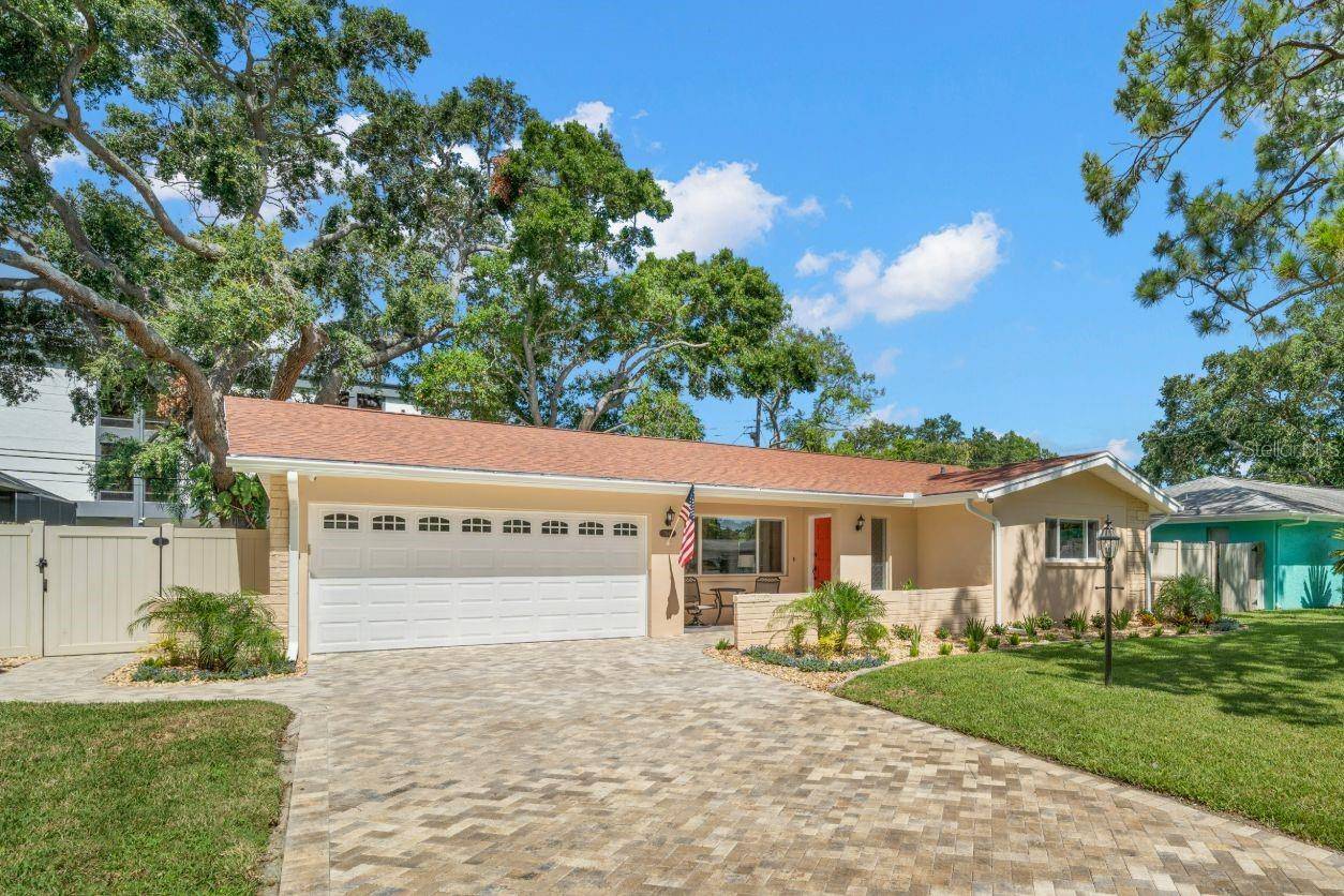 7940 3RD ST N, St Petersburg, FL 33702