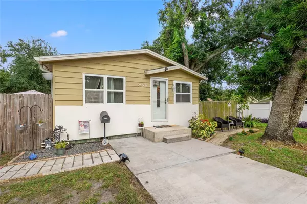 2526 26TH ST S, St Petersburg, FL 33712