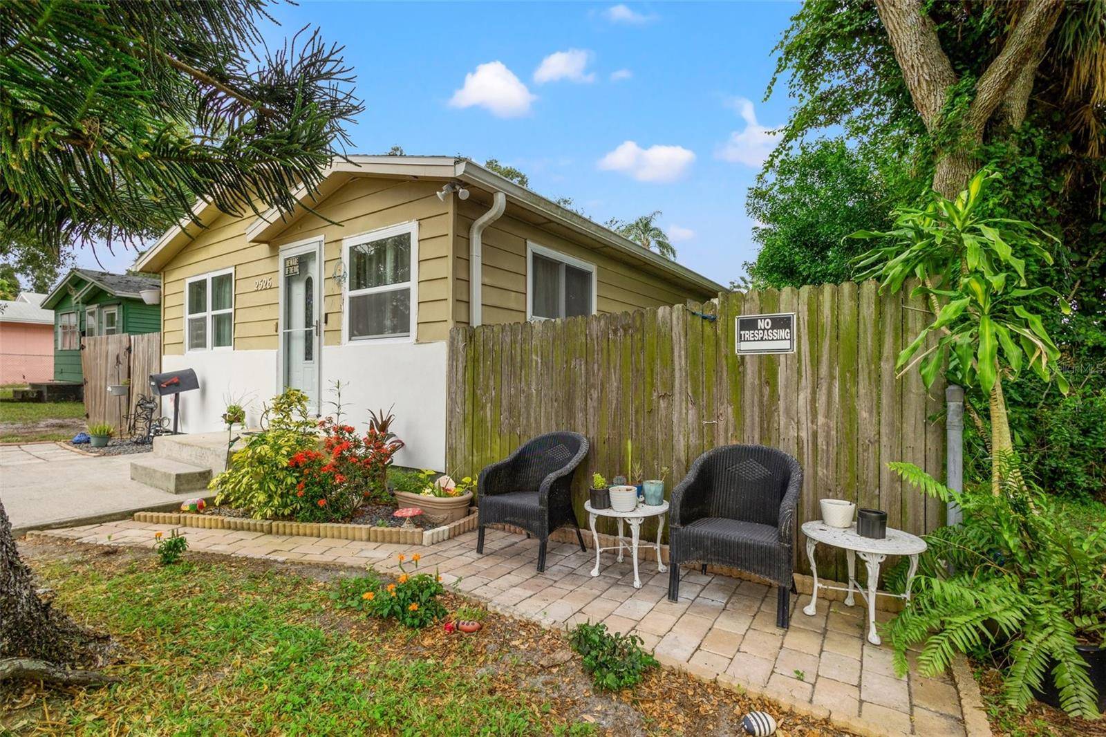 St Petersburg, FL 33712,2526 26TH ST S