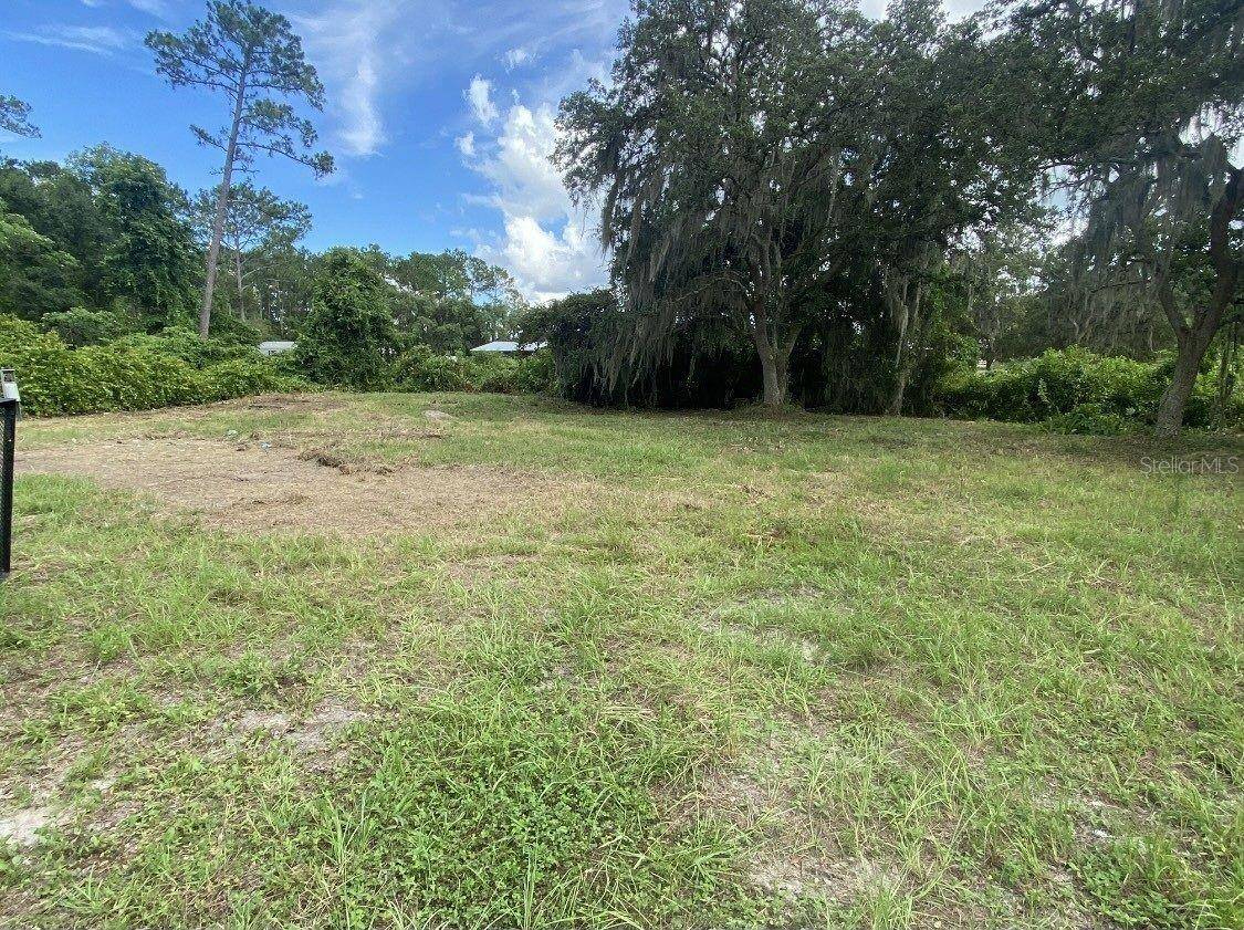 33128 FOREST RIDGE RD, Deland, FL 32720