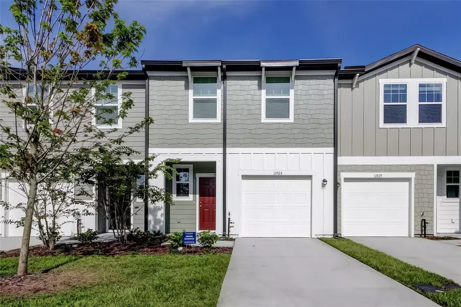 11925 SYLVIA ST, Dade City, FL 33525