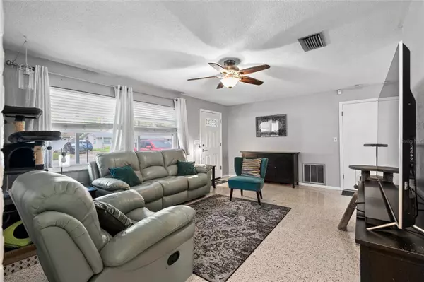 Kenneth City, FL 33709,5705 45TH AVE N