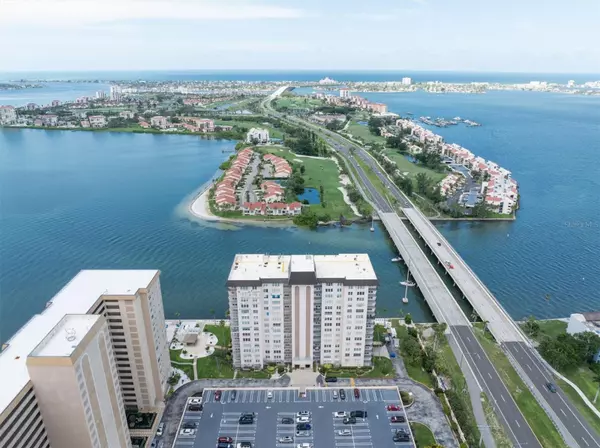 5220 BRITTANY DR S #1008, St Petersburg, FL 33715