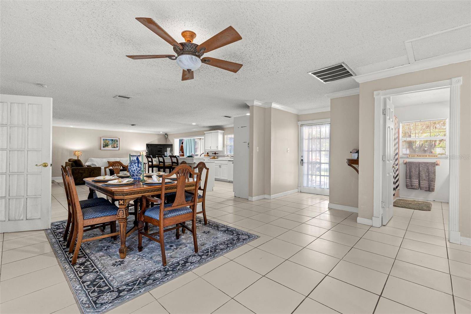 Dunedin, FL 34698,240 LYNDHURST ST