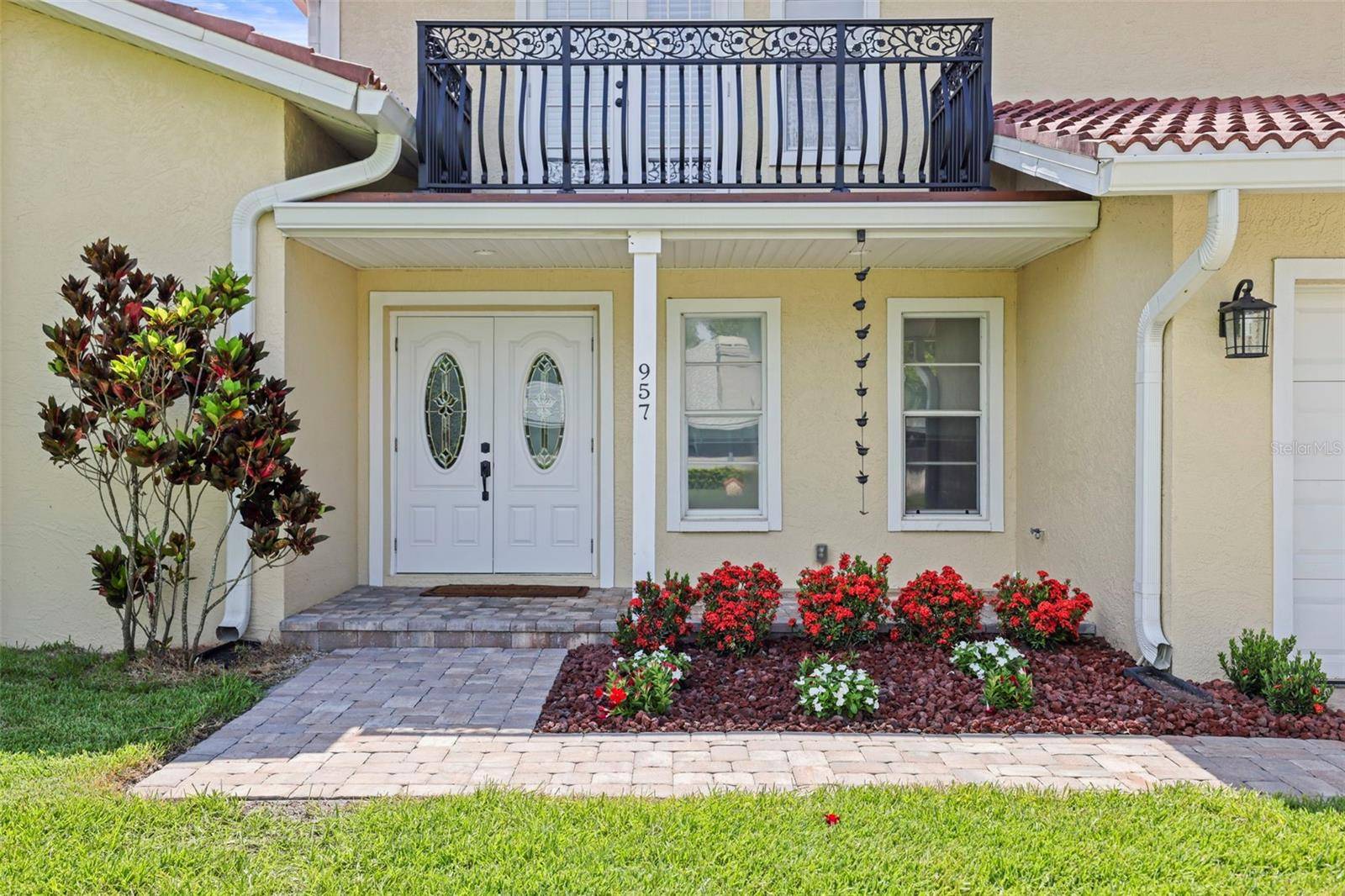 Dunedin, FL 34698,957 WEATHERSFIELD DR