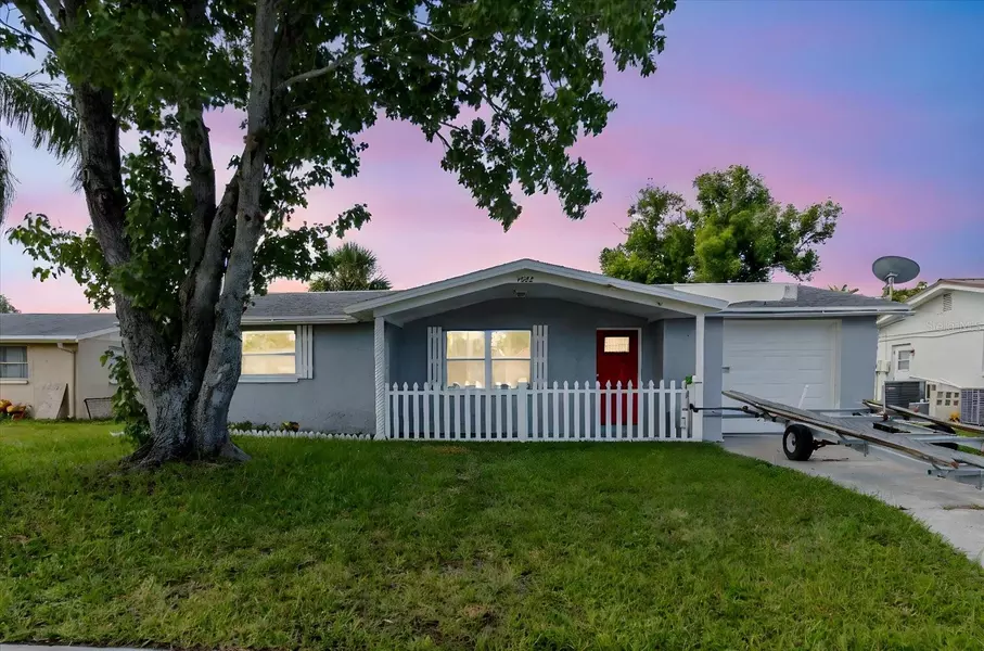 3522 ALLANDALE DR, Holiday, FL 34691