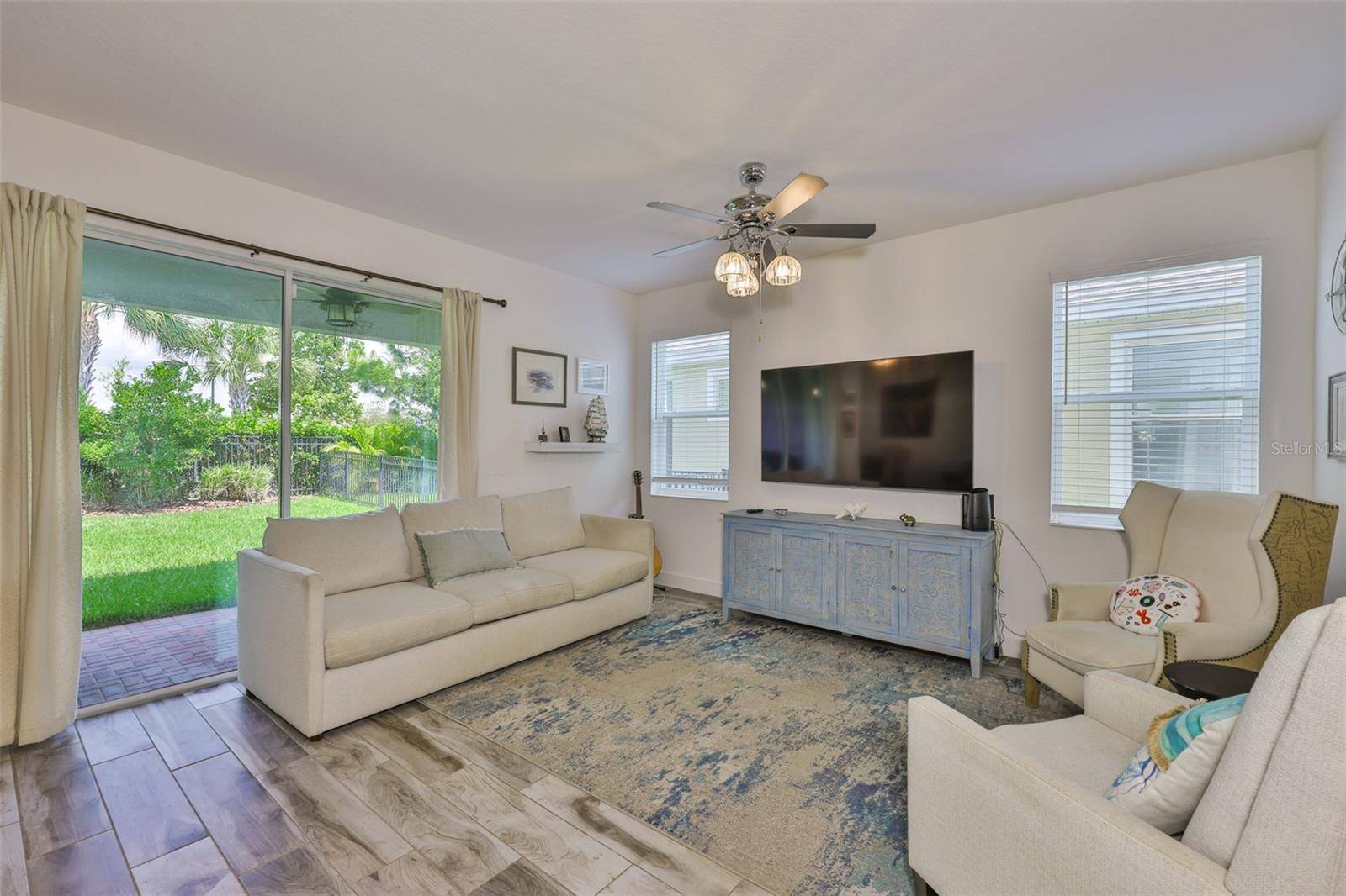 Apollo Beach, FL 33572,6215 VOYAGERS PL