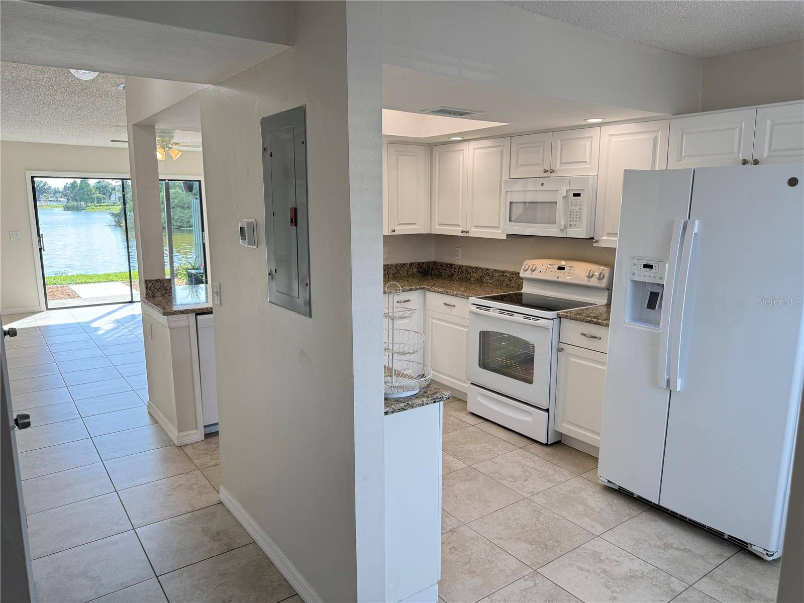 Tampa, FL 33618,16580 BRIGADOON DRIVE