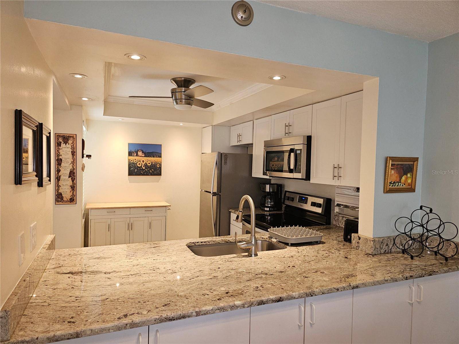 Largo, FL 33774,14130 ROSEMARY LN #3207